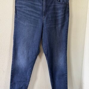 Sofia Vergara Jeans woman’s size 18